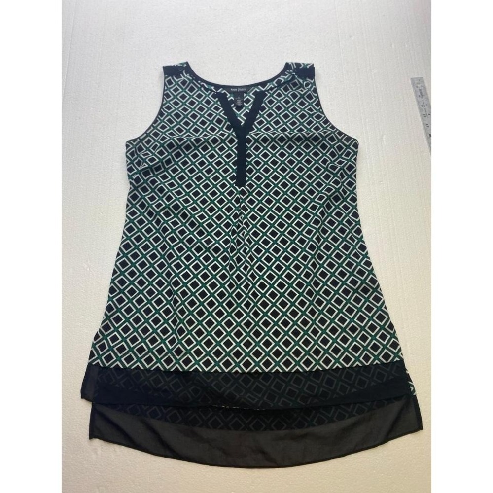 White House Black Market Geometric Print Sleeveless V Neck Top Womens Medium